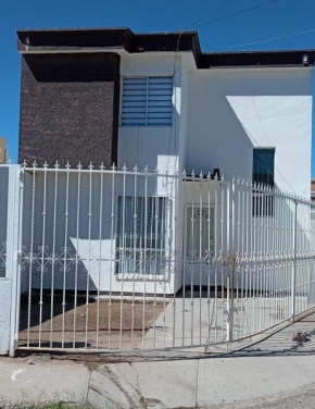 Bonita Residencia Capri a 5 m del Consulado